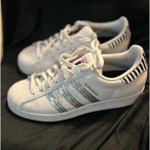 SIZE 11 Women's adidas Originals SUPERSTAR DANCE Iridescent White FY5131